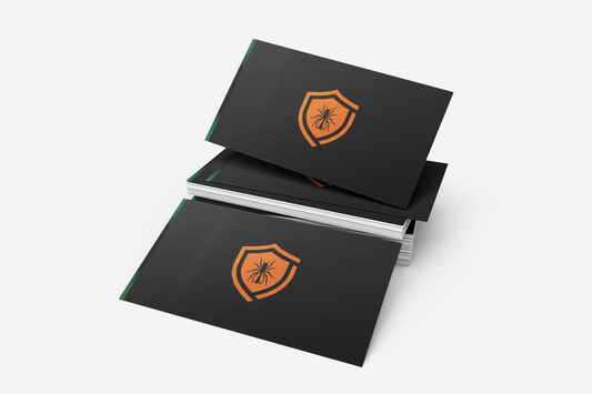 TARJETA CON BARNIZ A REGISTRO 4X0